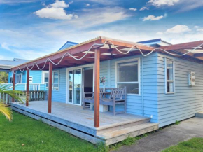 Hosts on the Coast Waihi Beach Home by the Sea